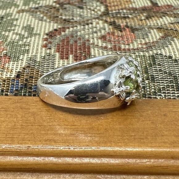 Sterling Silver Chuck Clemency Ring Size 8 Vintage Green Peridot Marquise - Picture 2 of 8